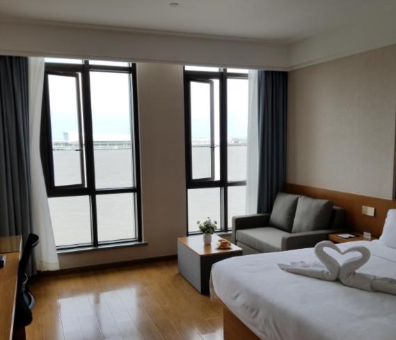 Linjiang International Cruise Hotel Baoyang Road Shanghái Exterior foto